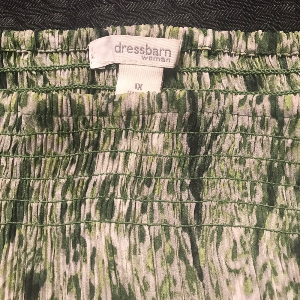 🆕DRESS BARN SHIRT - Picture 2 of 2